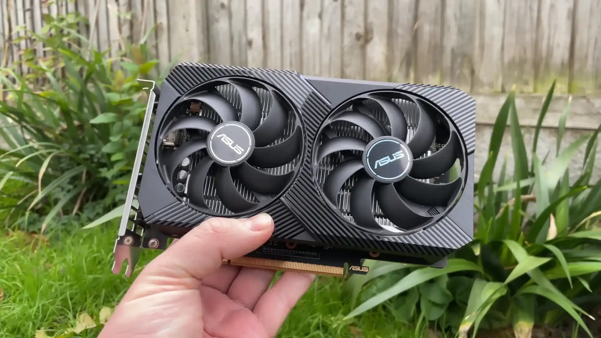 AMD Radeon RX 590